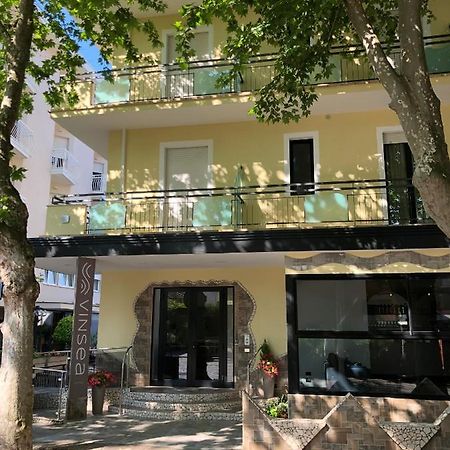 Vinsea Hotel بيلاريا-إيجيا مارينا المظهر الخارجي الصورة