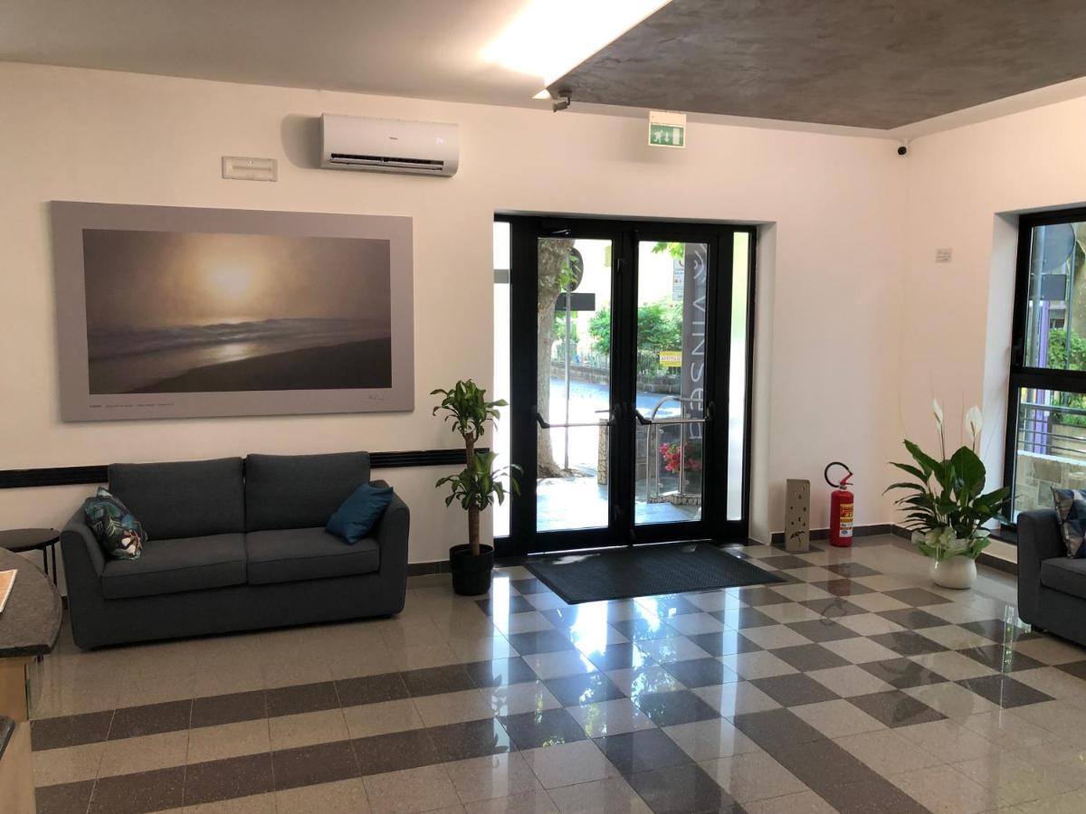 Vinsea Hotel بيلاريا-إيجيا مارينا المظهر الخارجي الصورة