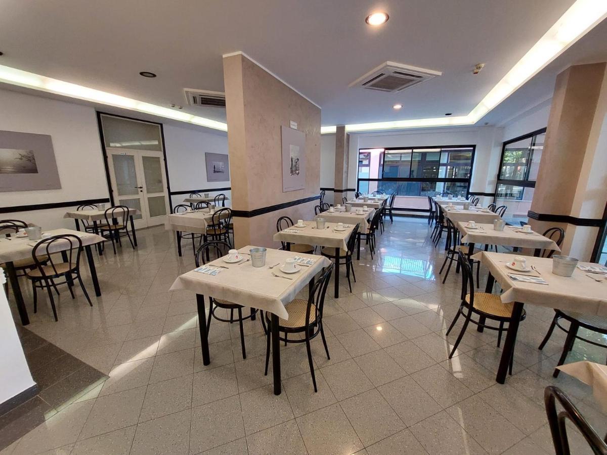 Vinsea Hotel بيلاريا-إيجيا مارينا المظهر الخارجي الصورة