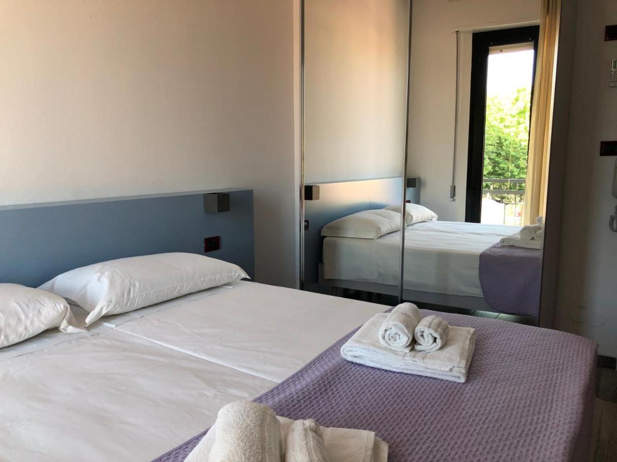 Vinsea Hotel بيلاريا-إيجيا مارينا المظهر الخارجي الصورة