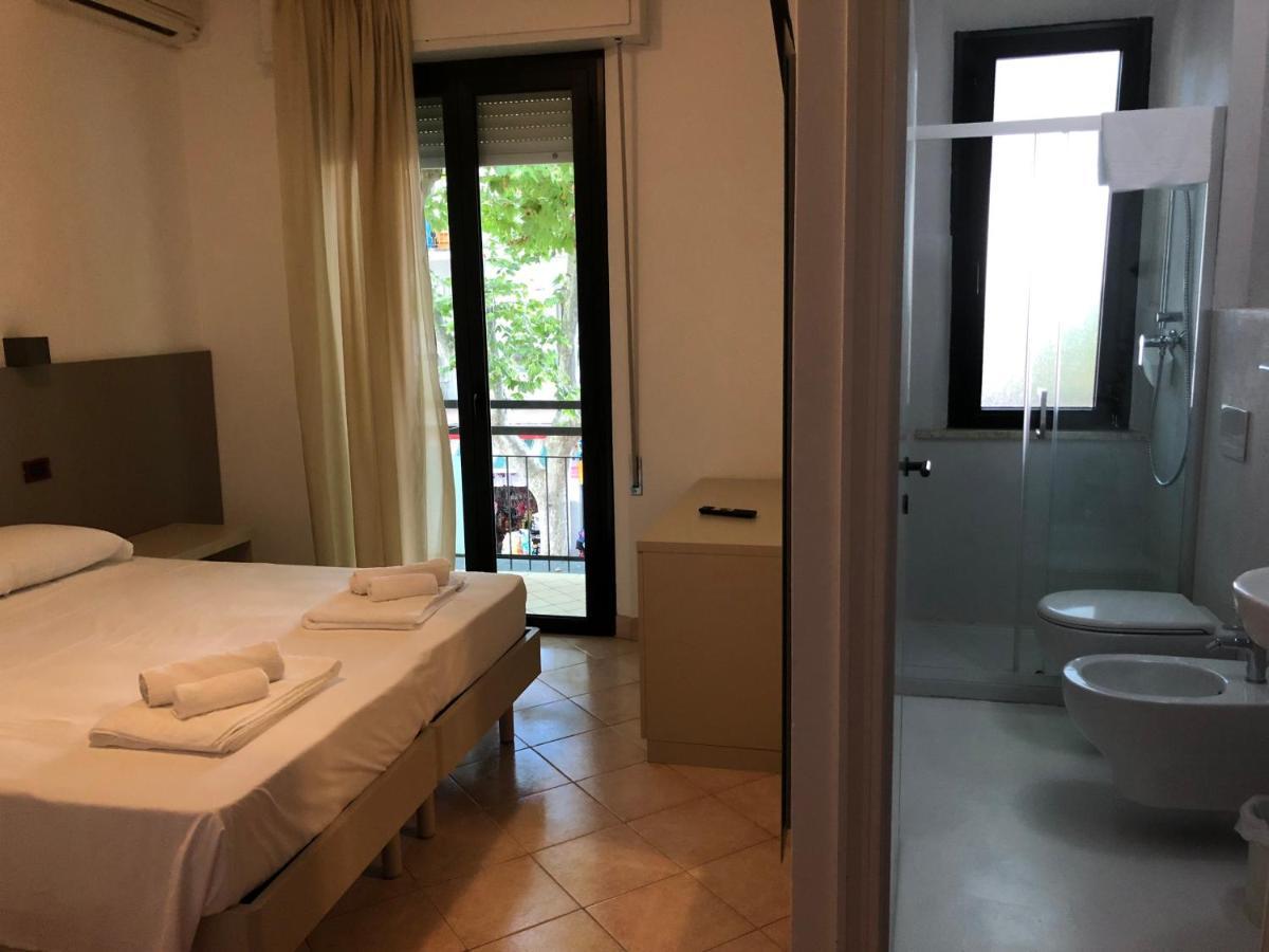 Vinsea Hotel بيلاريا-إيجيا مارينا المظهر الخارجي الصورة