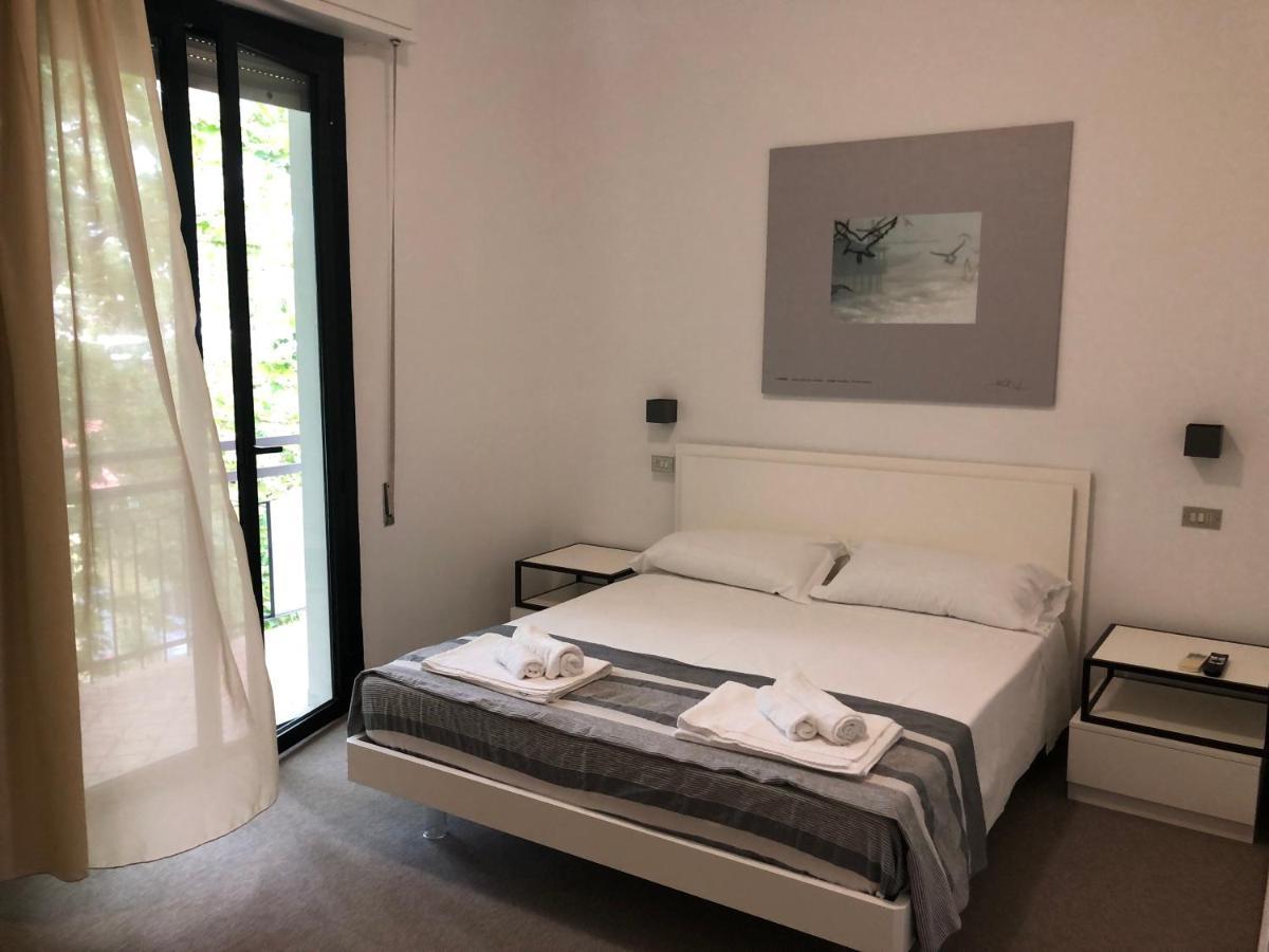 Vinsea Hotel بيلاريا-إيجيا مارينا المظهر الخارجي الصورة