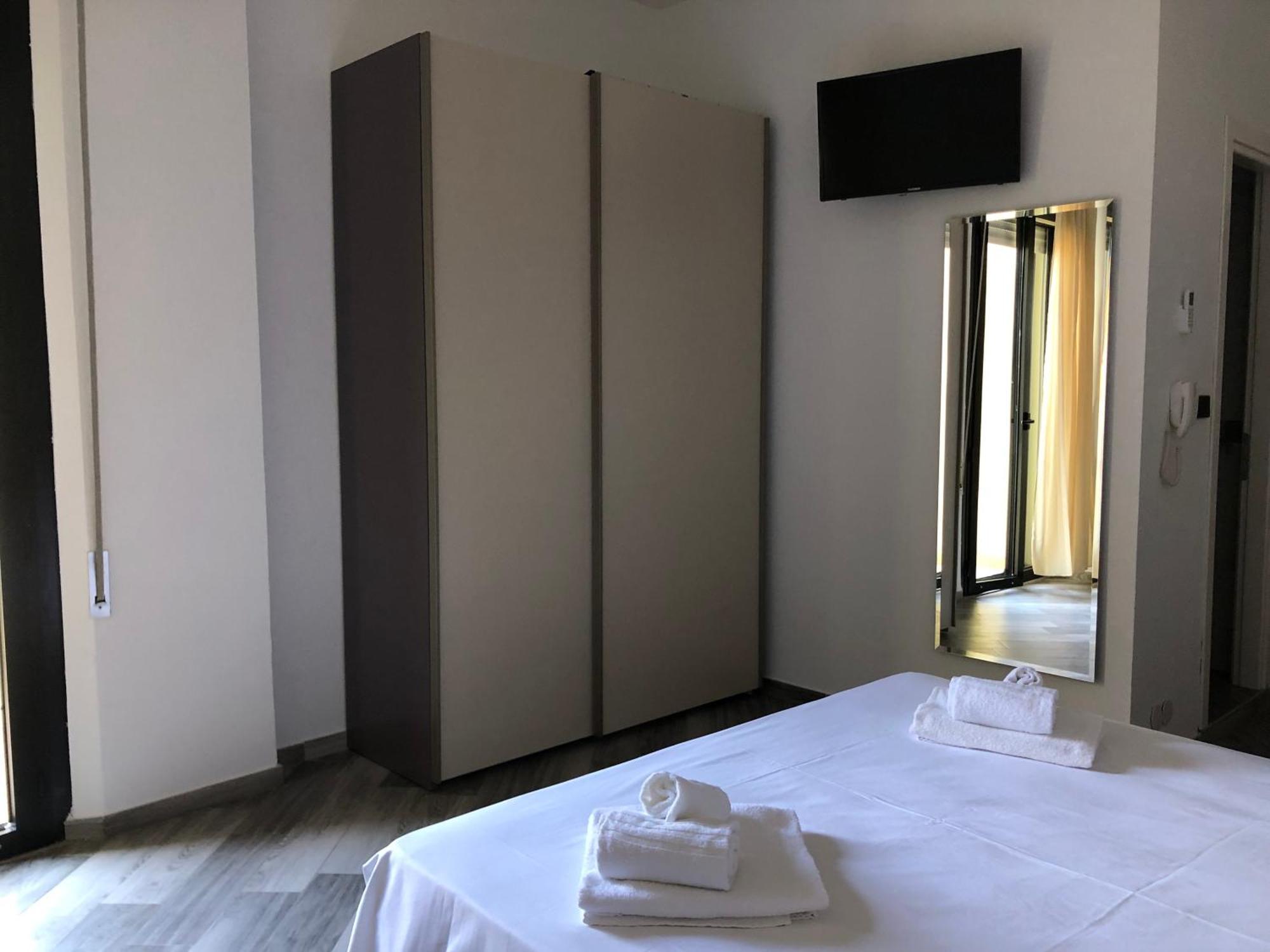 Vinsea Hotel بيلاريا-إيجيا مارينا المظهر الخارجي الصورة